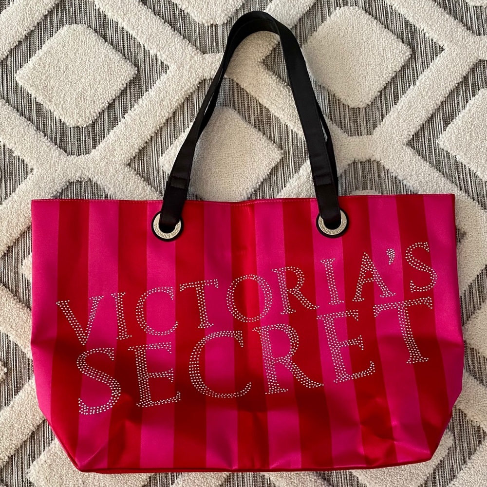 NWOT Victoria’s Secret Tote Bag